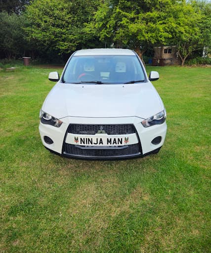 Hookem's Garage Ltd — Customer photo