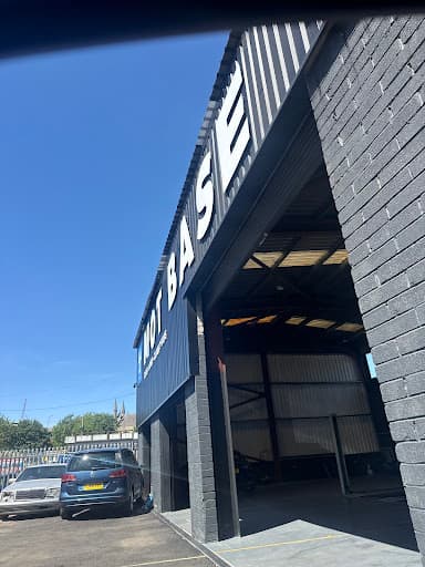 MOT BASE LTD — Customer photo