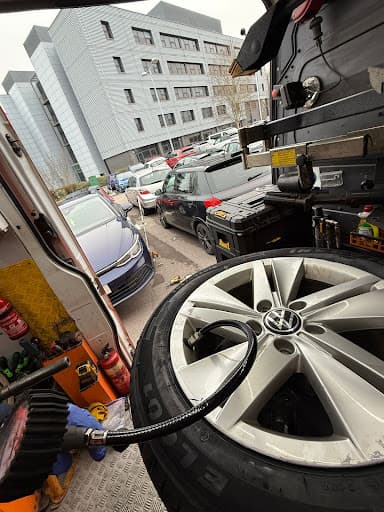 Mobile Brakes & Tyres Ltd — Customer photo