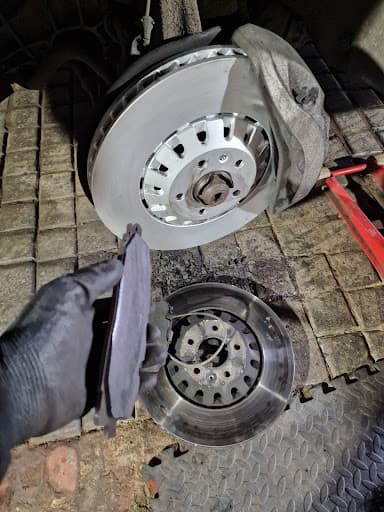 iconic auto repairs & recovery — Customer photo
